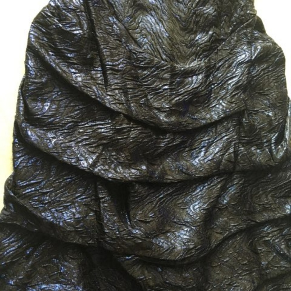 Dress - Picture 7 of 8